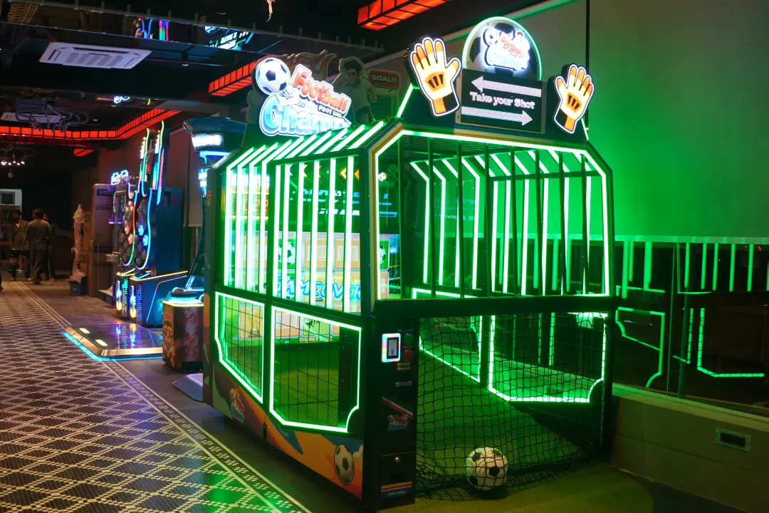 Small Hot Soccer compact table game